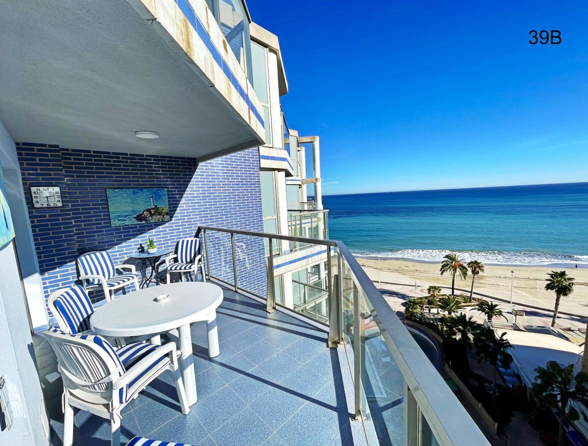 Timora Sea View New Apart' Hipocampos กัลเป ห้อง รูปภาพ